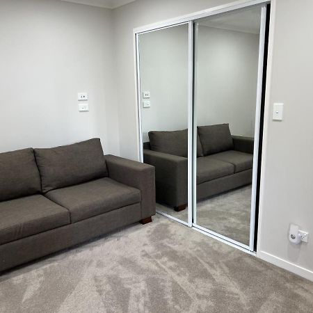 Guest Suite - Cosy Place In The Wattle Downs 奥克兰 外观 照片