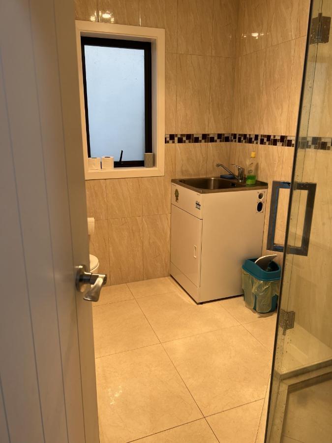 Guest Suite - Cosy Place In The Wattle Downs 奥克兰 外观 照片